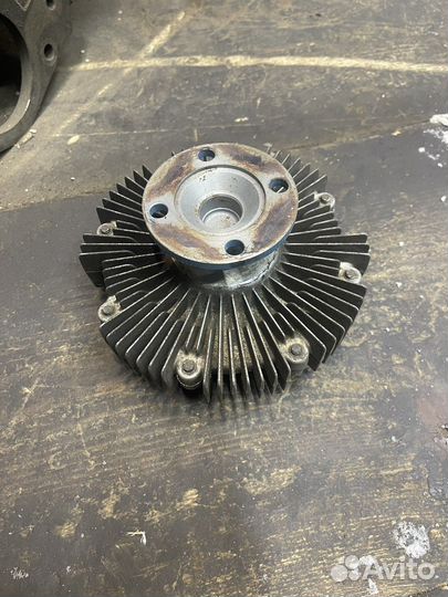 Вискомуфта охлаждения Toyota Hilux 7