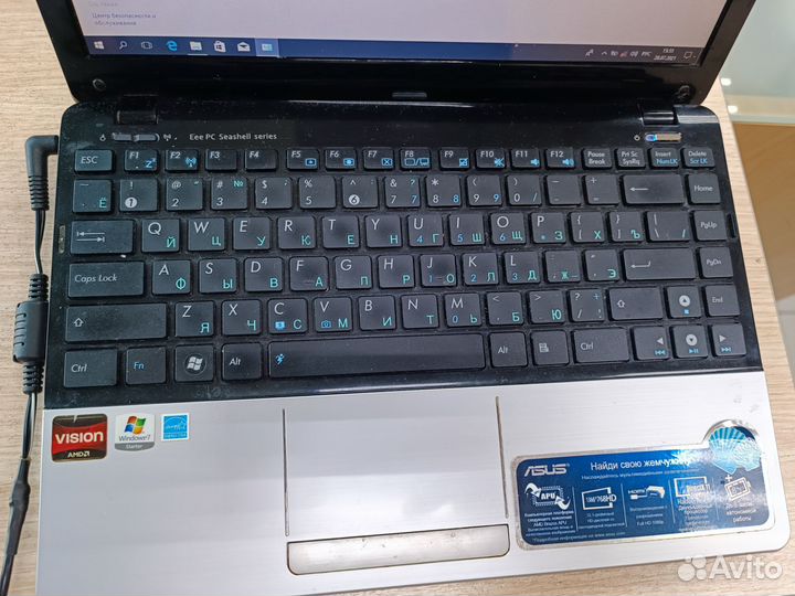 Asus Eee PC 1215 B