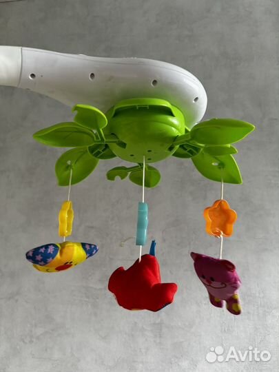 Детский мобиль в кроватку музыкальный