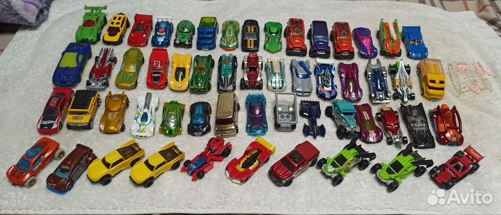 Машинки hot wheels