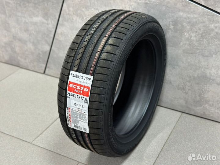 Kumho Ecsta PS71 215/50 R17 95W
