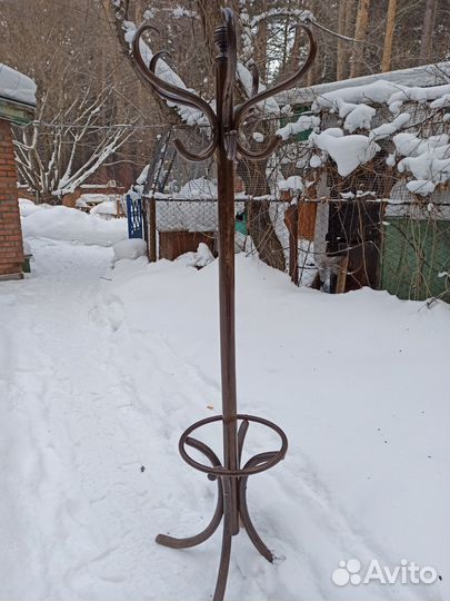 Антикварная вешалка