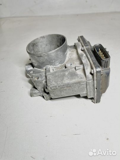 Дроссельная заслонка Mitsubishi L200 KB 2.5 дизель