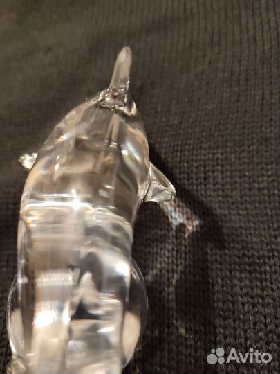 Дельфин сувенир