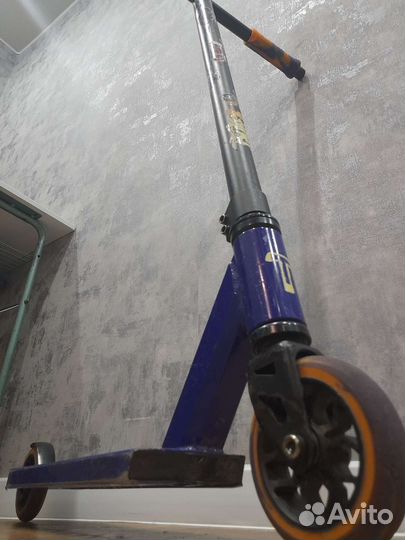 Трюковой самокат