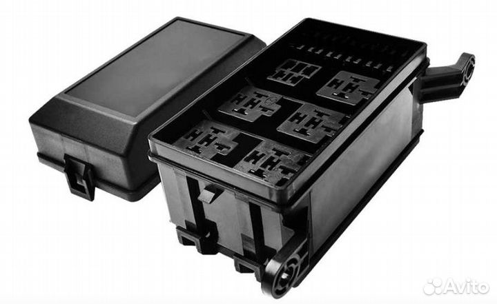 Блок реле и предохранителей универсальный