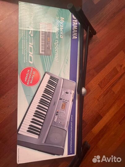 Синтезатор yamaha psr r300