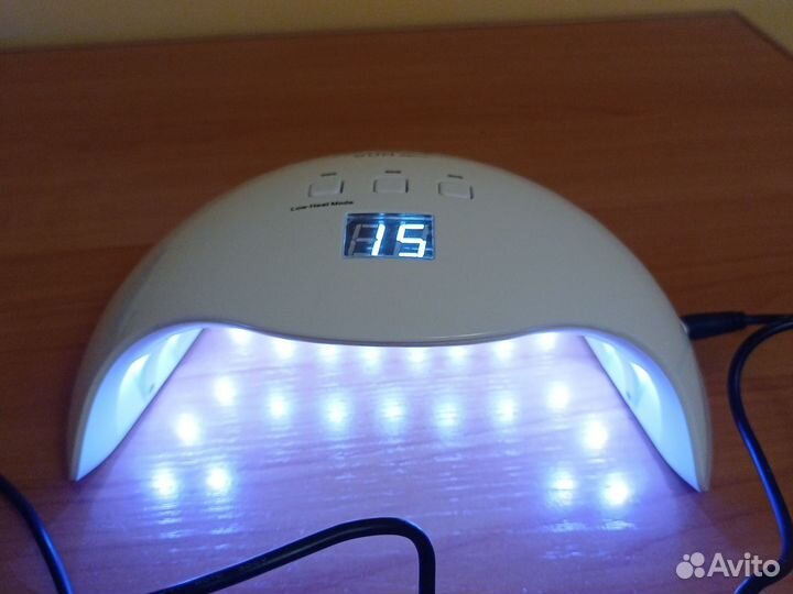 Лампа для маникюра