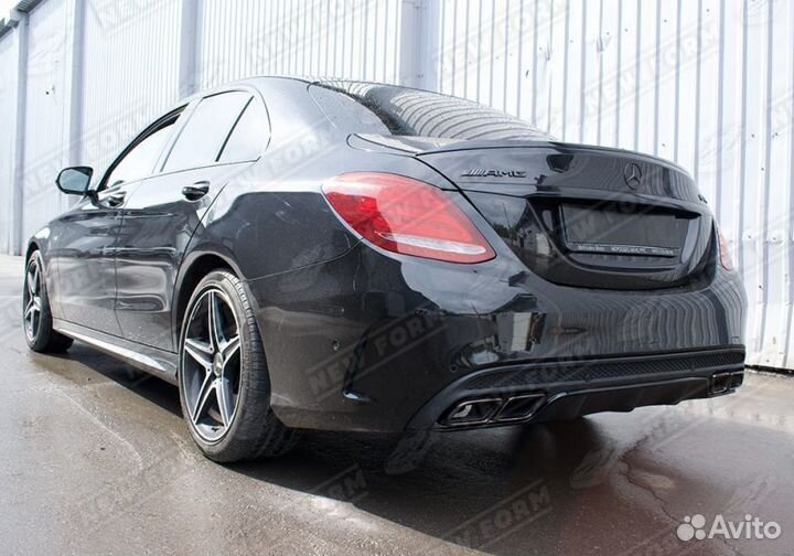 Диффузор с насадками 63 AMG Mercedes C 205