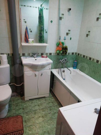 2-к. квартира, 43 м², 1/2 эт.