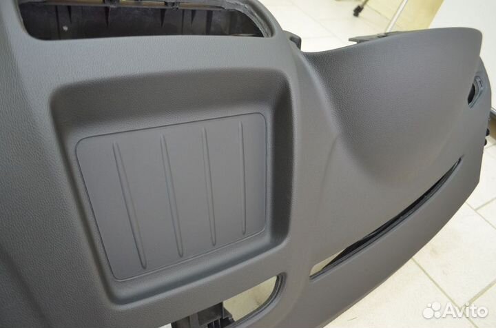 Торпедо панель приборов Шкода Етти