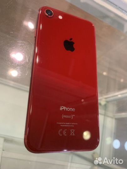 Телефон iPhone 8