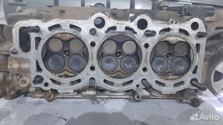 Головка блока цилиндров двигатель 1 MZ-fe