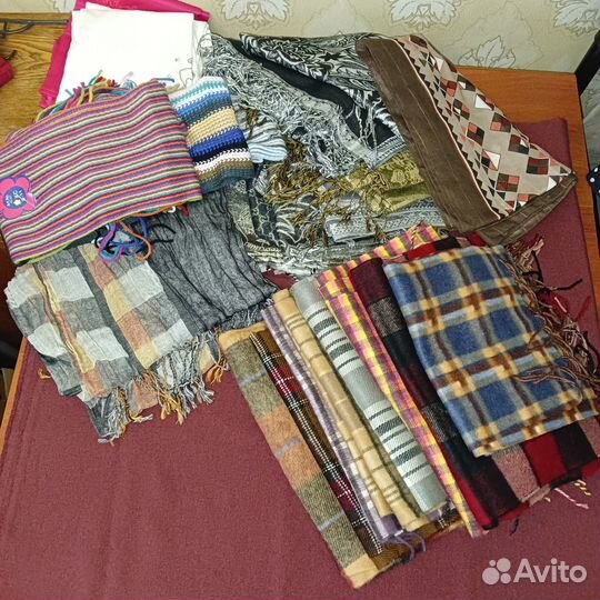 Шарфы, палантины