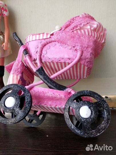 Коляска для пупсика
