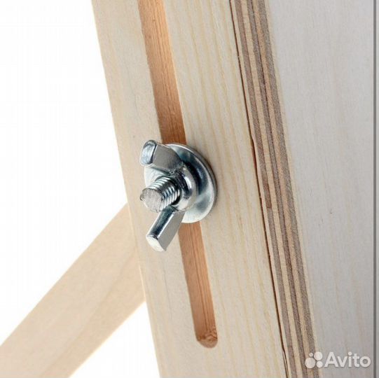 Настольный мольберт