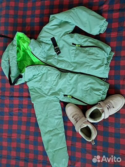 Куртка 36 + кросовки 33 для девочки