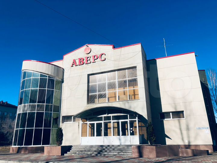 Торговое помещение, 2100 м²