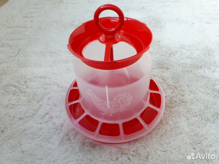 Поилки и кормушки для с.х. птицы и кроликов