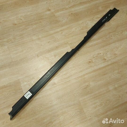 Накладка порога левая Opel Omega 1986-1994