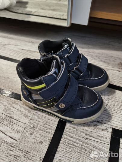 Детская обувь 24 размер