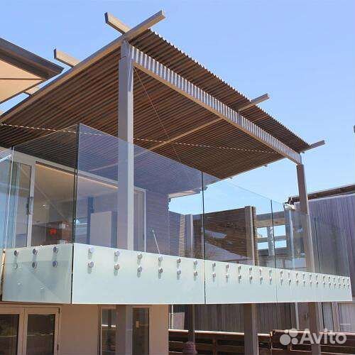 Ограждение из стекла для балкона