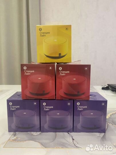 Новая Умная колонка: Яндекс станция лайт(красная)