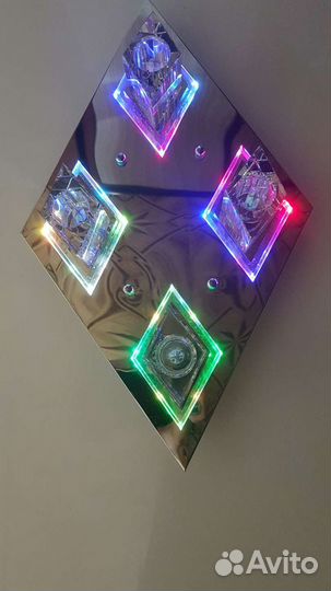 Люстра с пультом