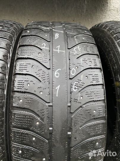 Bridgestone Ice Cruiser 7000 215/60 R16