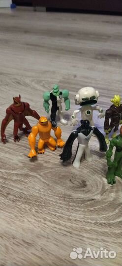 Фигурки бен 10 Тен