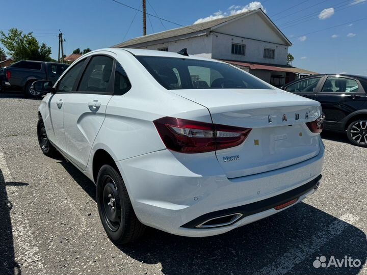 LADA Vesta 1.8 CVT, 2024