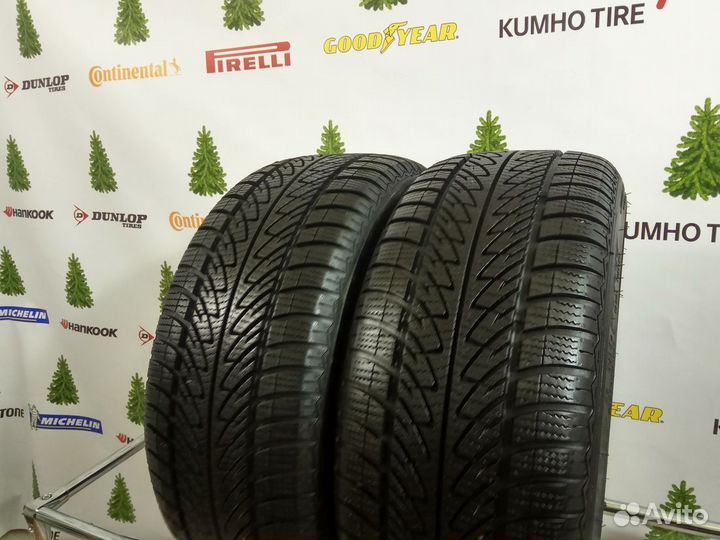 Goodyear UltraGrip 8 Performance 225/40 R18 92V
