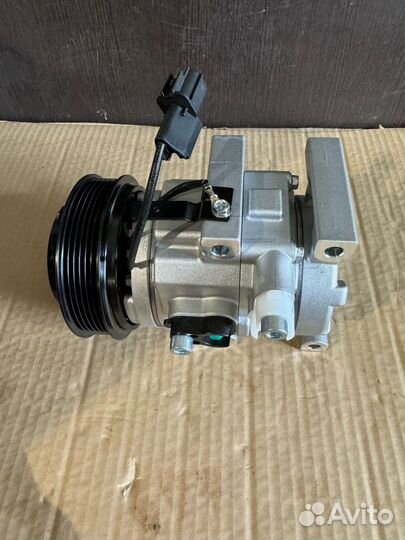 Компрессор кондиционера Hyundai G4FA 977014L000