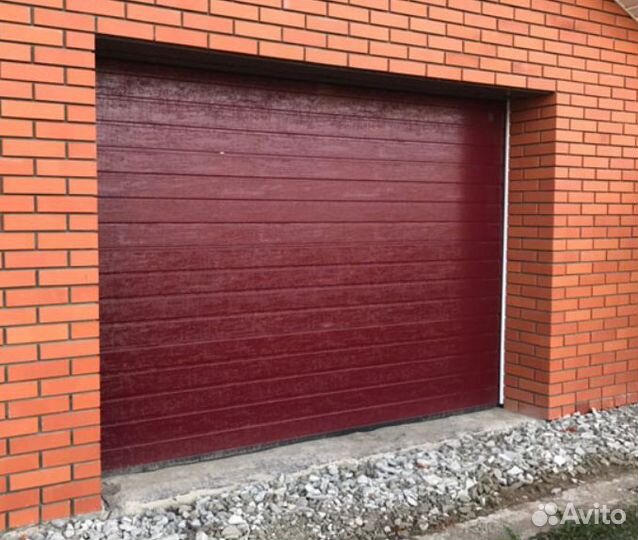 Гаражные секционные ворота / Рольворота