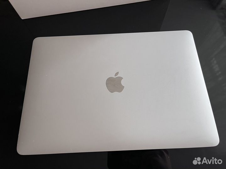 Macbook air 13 2020 m1 16gb 512gb