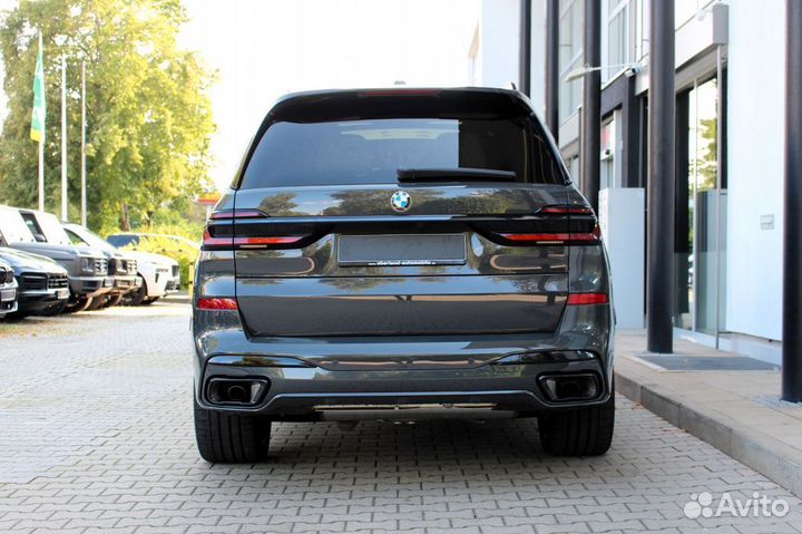 BMW X7 3.0 AT, 2024, 6 180 км