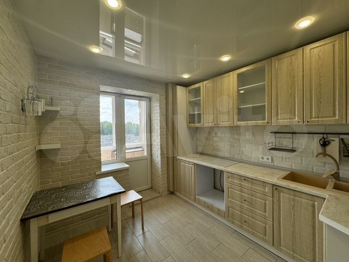 2-к. квартира, 50,7 м², 8/9 эт.