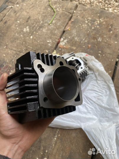 Цилиндр и головка цилиндра,мопеда alfa 110 cc