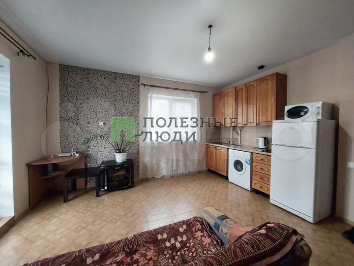 Таунхаус 30 м² на участке 5,5 сот.