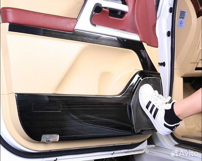 Land Cruiser 200 Накладки на двери+динамики S3NF8