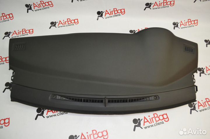 Торпедо панель приборов Toyota Corolla