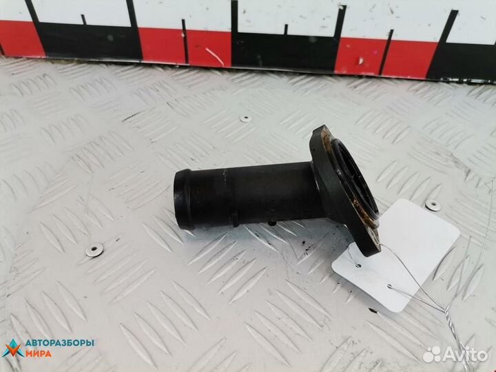 Корпус термостата Skoda Fabia (6Y) 2001 045121121A