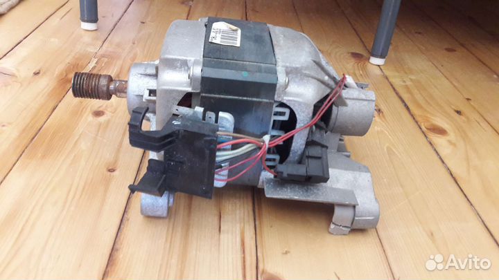 Двигататель (мотор) стиральной машины (Zanussi)