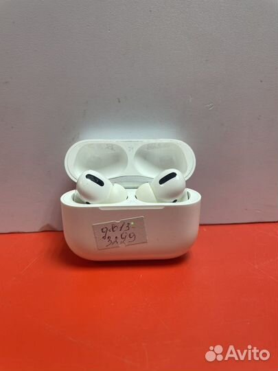 Наушники Apple iPhone Pro