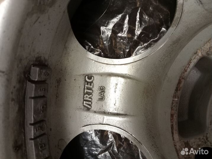 Литые диски r14 на WV Passat B4 3 штуки