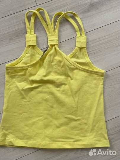 Майка новая на рост 122