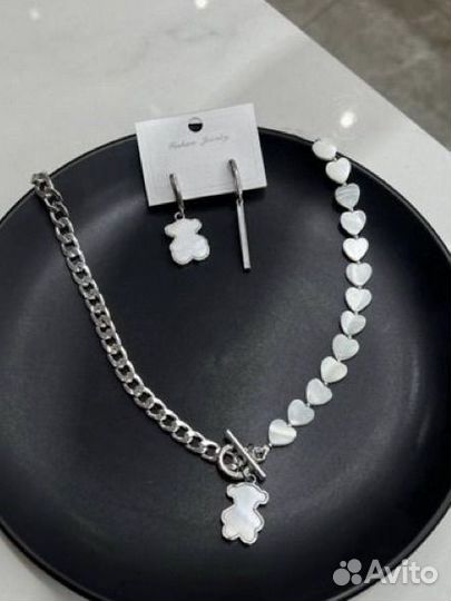 Комплект колье и серьги