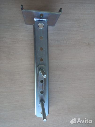 Стойка ложемента лодочного прицепа