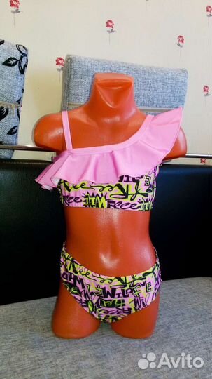 Много купальников от 92-134 роста