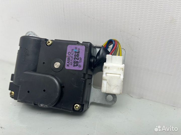 Моторчик заслонки отопителя Hyundai Sonata IV (EF)